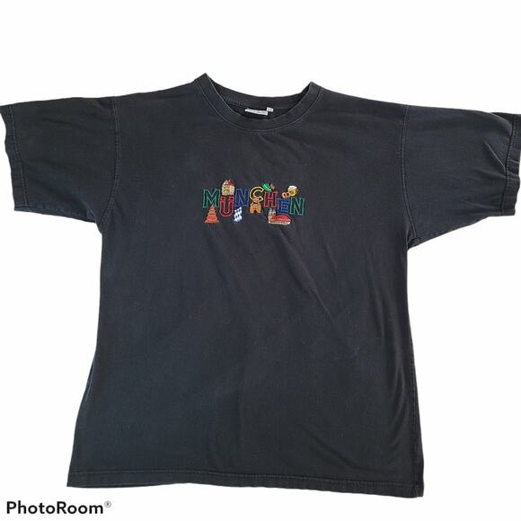 Tago embroidered München black tee shirt short sleeves Large - Picture 2 of 7